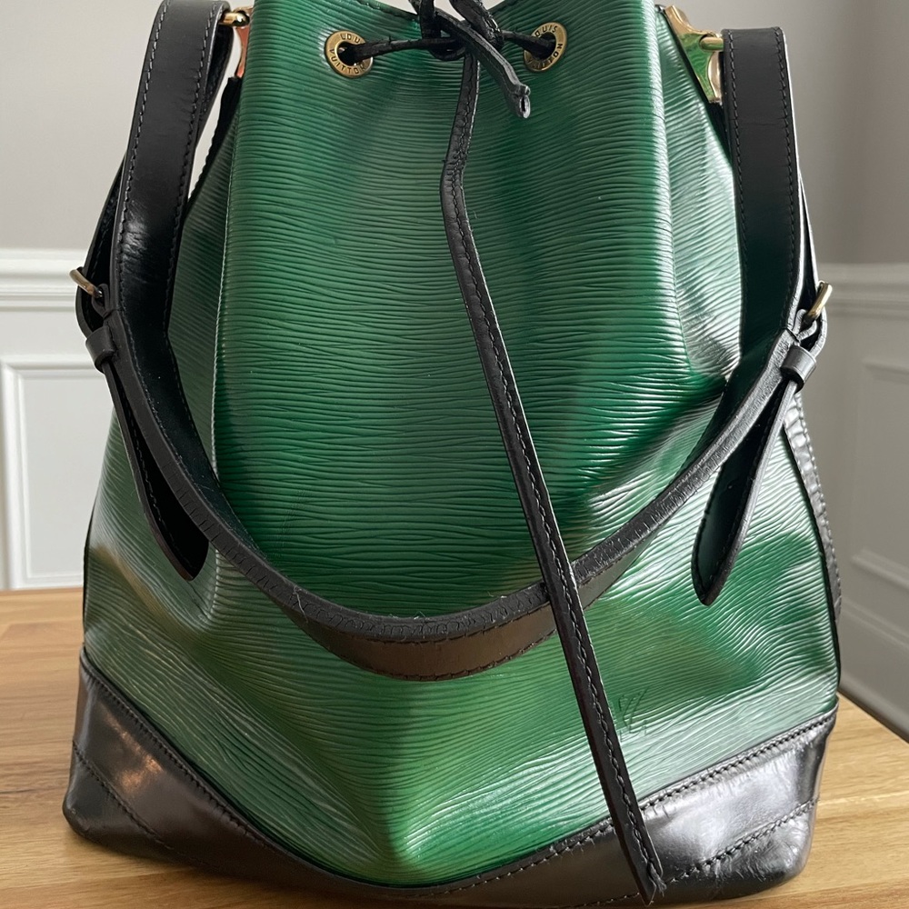 Louis Vuitton Epi Noe